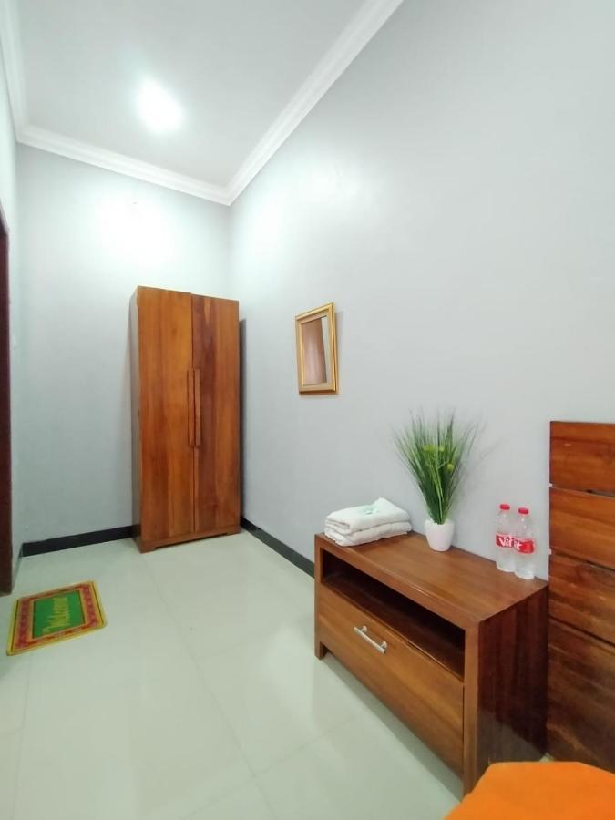 Hotel Asri Baru Purwokerto Buitenkant foto