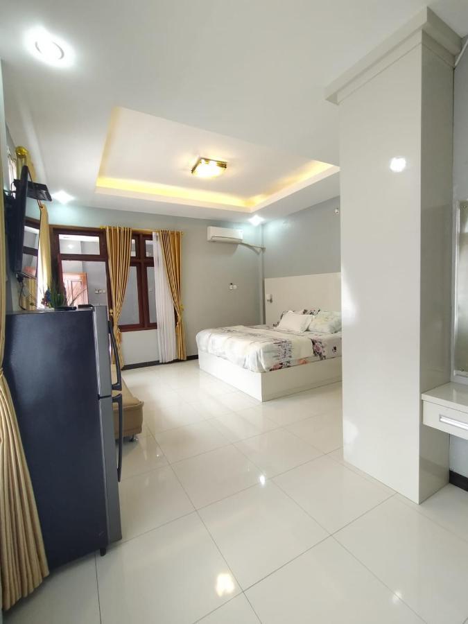 Hotel Asri Baru Purwokerto Buitenkant foto